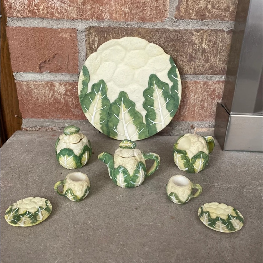 Miniature tea set